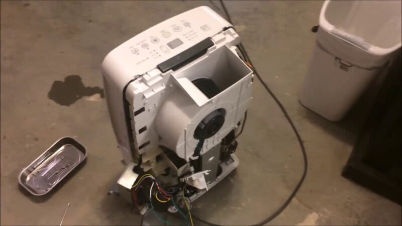 Photo of Hisense 70 Pint Dehumidifier